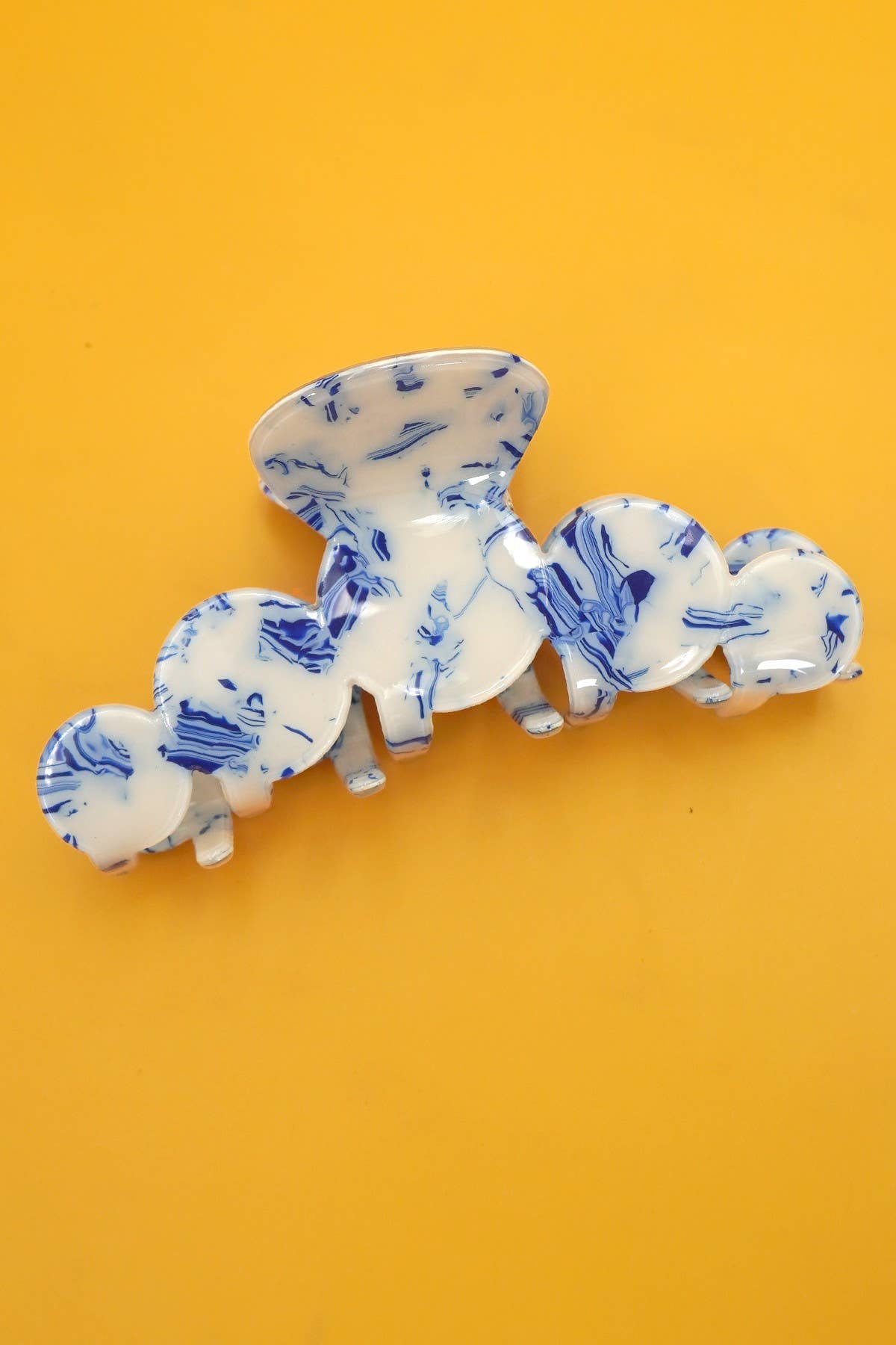 Miss Vintage - The Vintage Toile Pattern Porcelain Hair Claw Clips